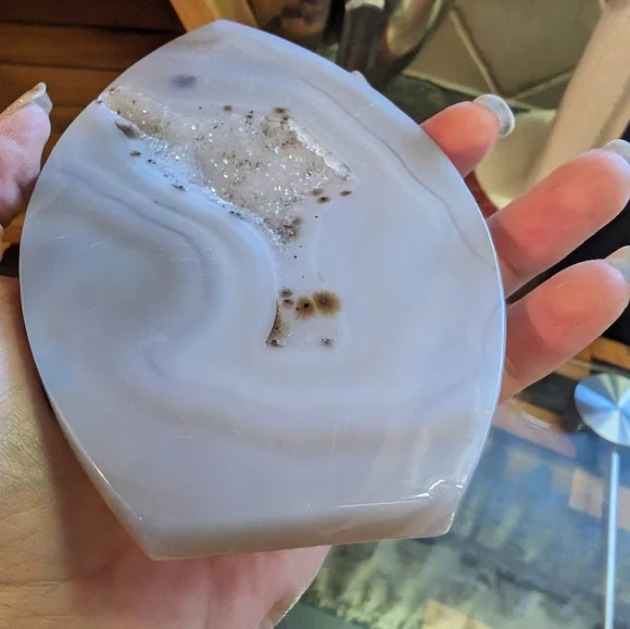 Crystal Druzy Agate on Stand - Picture 6 of 7